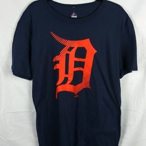 Detroit Tigers shirt size L NWT